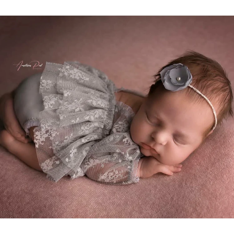 新生児の写真撮影の小道具女の赤ちゃんのレースの衣装ボディスー - Photography Cheat Sheet のレビューと価格